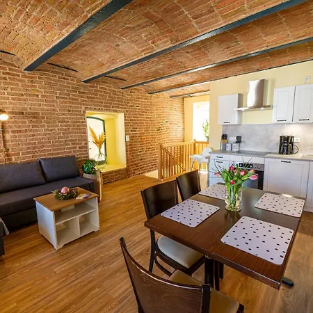 Zur Postmeile Konukevi 3*