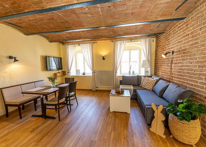 Zur Postmeile בלציג